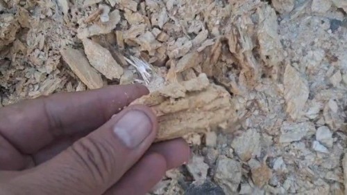 Natural Sulfur Ore from Pakistan
